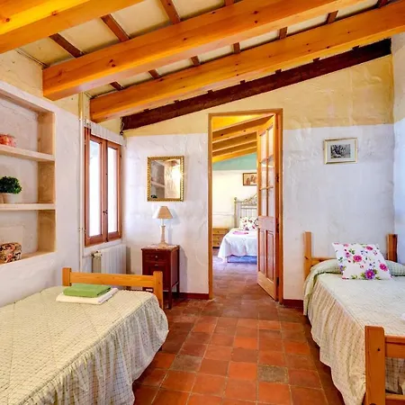 Дом отдыха Finca Sant Jordi De Baix 4 Bedroom Cottage, Ciutadella